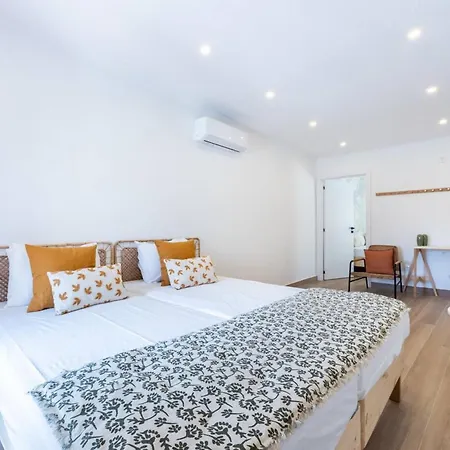 The Sunset * 塔维拉